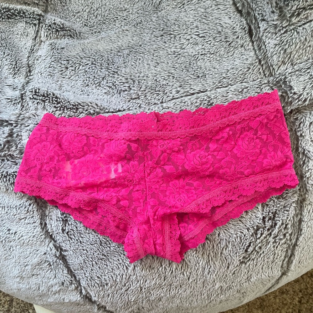 Hanky Panky Hot Pink Lace Panties